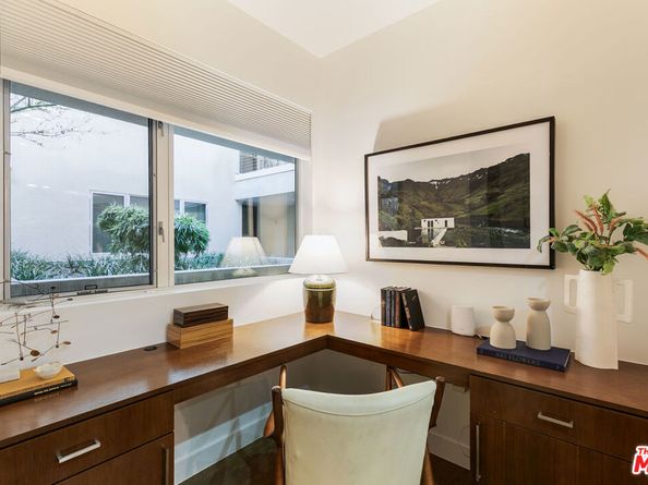 6001 Carlton Way 105, Los Angeles CA 90028