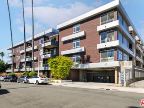 6001 Carlton Way 105, Los Angeles CA 90028