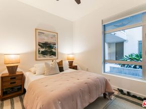 6001 Carlton Way 105, Los Angeles CA 90028