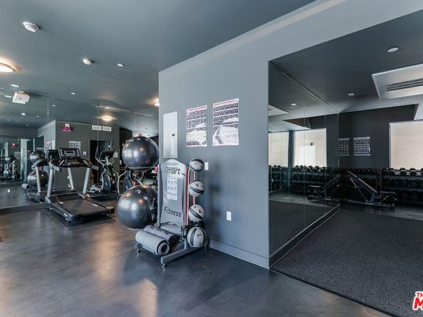 6001 Carlton Way 105, Los Angeles CA 90028