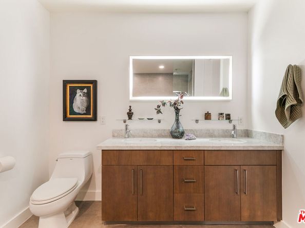 6001 Carlton Way 105, Los Angeles CA 90028