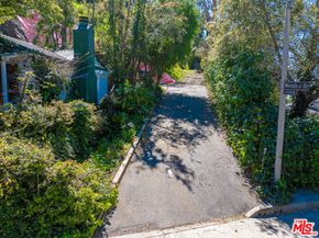1418 Lindacrest Drive, Beverly Hills CA 90210