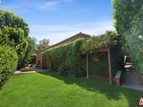 3310 Bennett Drive, Los Angeles CA 90068