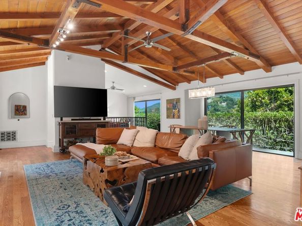 3310 Bennett Drive, Los Angeles CA 90068