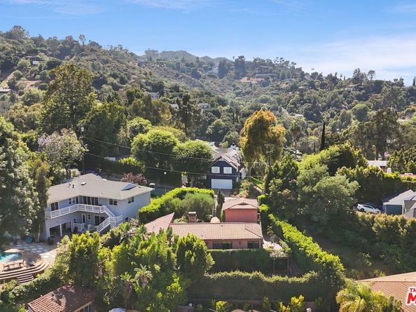 3310 Bennett Drive, Los Angeles CA 90068