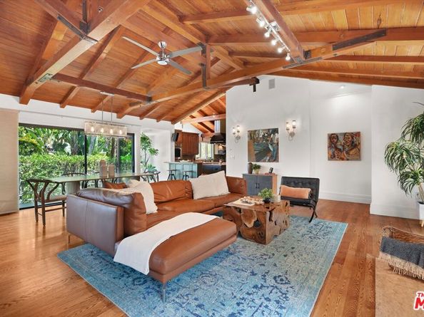 3310 Bennett Drive, Los Angeles CA 90068