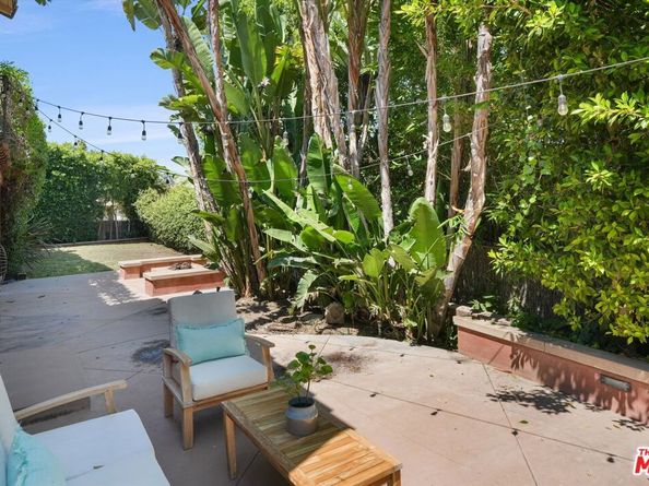 3310 Bennett Drive, Los Angeles CA 90068