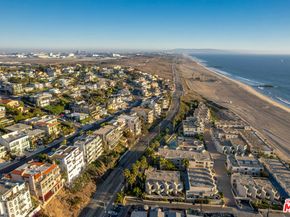 7047 Vista Del Mar Lane, Playa Del Rey CA 90293