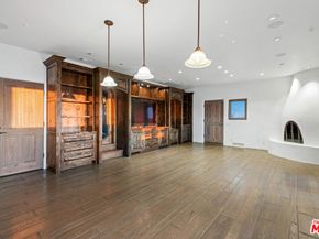 7047 Vista Del Mar Lane, Playa Del Rey CA 90293