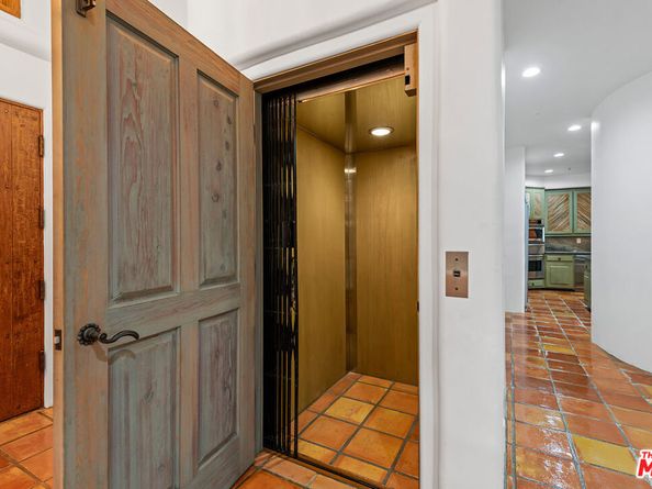 7047 Vista Del Mar Lane, Playa Del Rey CA 90293