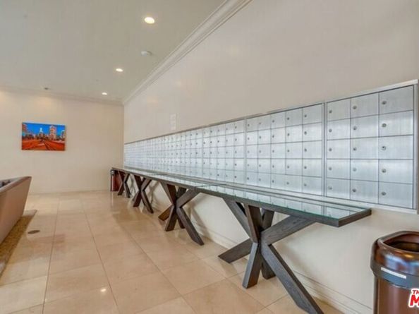 600 W 9th Street 309, Los Angeles CA 90015