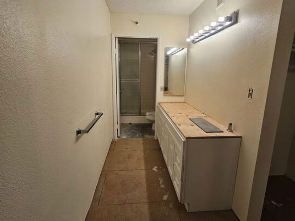 600 W 9th Street 309, Los Angeles CA 90015