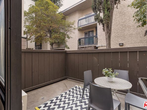 320 S Ardmore Avenue 111, Los Angeles CA 90020