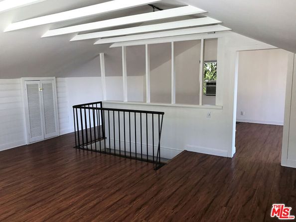 967 Lucile Avenue, Los Angeles CA 90026