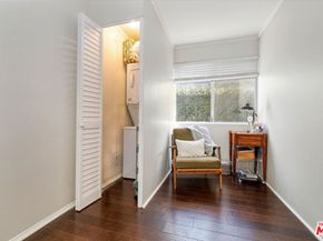 12416 Moorpark Street A, Studio City CA 91604