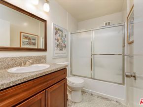 12416 Moorpark Street A, Studio City CA 91604
