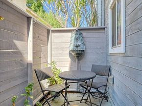 12416 Moorpark Street A, Studio City CA 91604