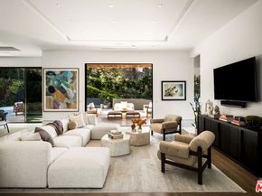 17335 Tramonto Drive, Pacific Palisades CA 90272