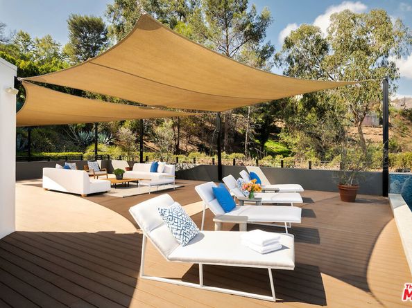 17335 Tramonto Drive, Pacific Palisades CA 90272