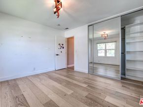 12814 Collins Street, Valley Village CA 91607