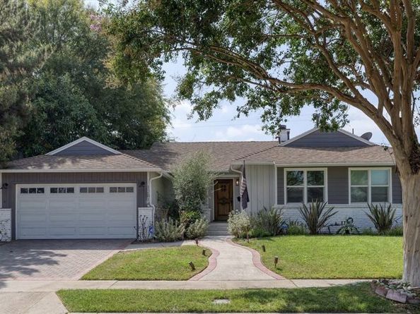 12814 Collins Street, Valley Village CA 91607