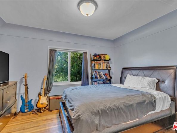 4157 Woodcliff Road, Sherman Oaks CA 91403
