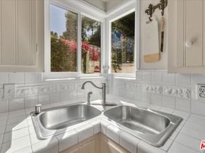 4157 Woodcliff Road, Sherman Oaks CA 91403