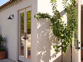408 N Beachwood Drive, Los Angeles CA 90004