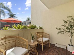 1233 N Laurel Avenue 109, West Hollywood CA 90046