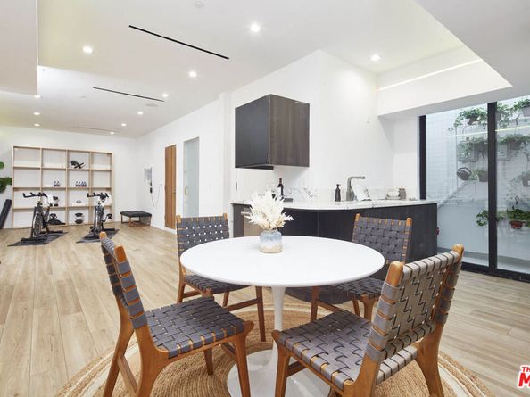 4338 Huntley Avenue, Culver City CA 90230