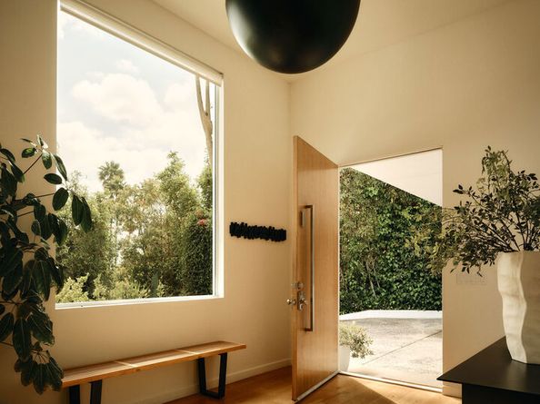 2635 Carman Crest Drive, Los Angeles CA 90068