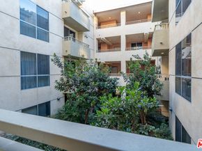 1222 S Westgate Avenue 205, Los Angeles CA 90025
