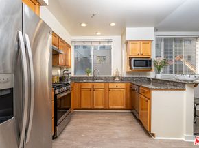 1222 S Westgate Avenue 205, Los Angeles CA 90025