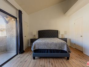 645 Magnolia Boulevard C, Burbank CA 91501