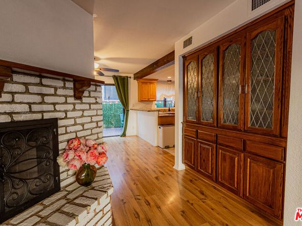 645 Magnolia Boulevard C, Burbank CA 91501