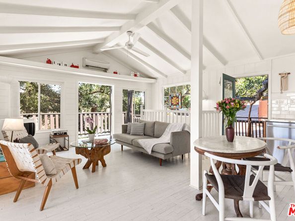 1553 Penny Road, Topanga CA 90290