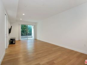 6001 Carlton Way 204, Los Angeles CA 90028