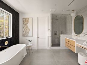 1742 Preuss Road, Los Angeles CA 90035