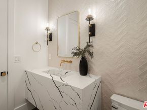 1742 Preuss Road, Los Angeles CA 90035