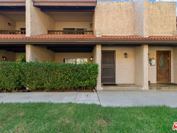 8024 Via Pompeii, Burbank CA 91504