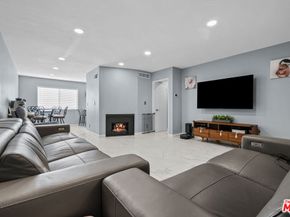 8024 Via Pompeii, Burbank CA 91504