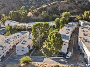 8024 Via Pompeii, Burbank CA 91504