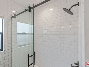 1645 S Sierra Bonita Avenue, Los Angeles CA 90019