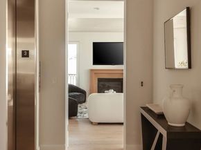 10725 Ashton Avenue 101, Los Angeles CA 90024