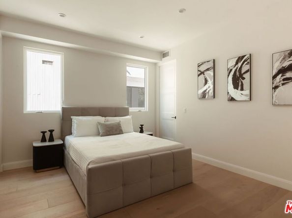 10725 Ashton Avenue 101, Los Angeles CA 90024