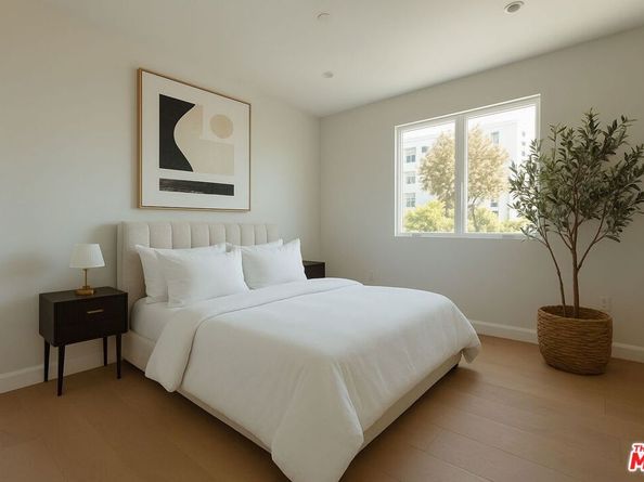 10725 Ashton Avenue 101, Los Angeles CA 90024