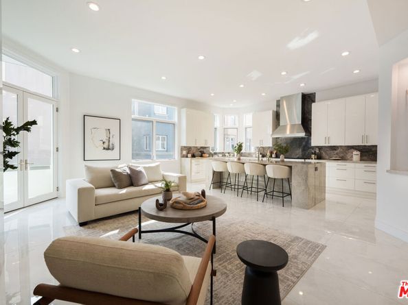 142 Union Jack Mall, Marina Del Rey CA 90292