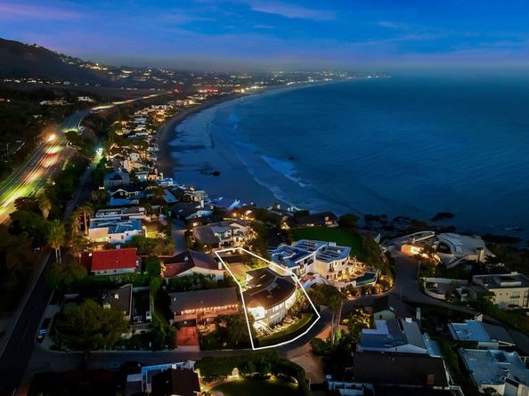 31558 Victoria Point Road, Malibu CA 90265