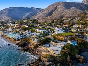 31558 Victoria Point Road, Malibu CA 90265
