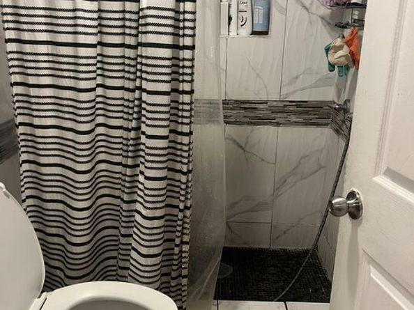 8111 S Main Street, Los Angeles CA 90003